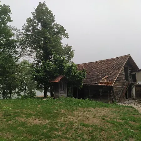 Pensiune agroturistice Stala La La