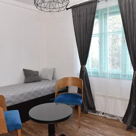 בית חווה Stala La La *