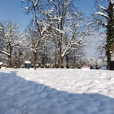 Pensiune agroturistice Stala La La *