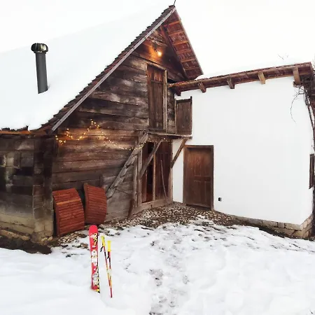 Stala La La בית חווה Požega