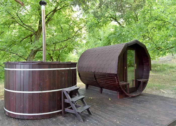 农家乐 Stala La La