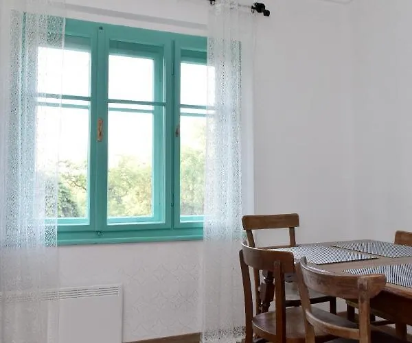 Stala La La 农家乐