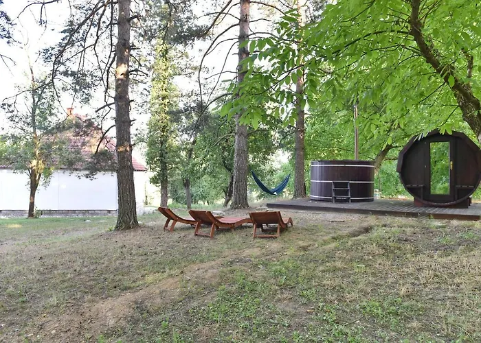 农家乐 Stala La La